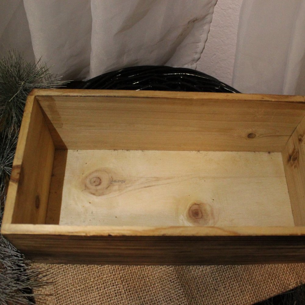 Wooden rectangular box - Picture 4 of 5